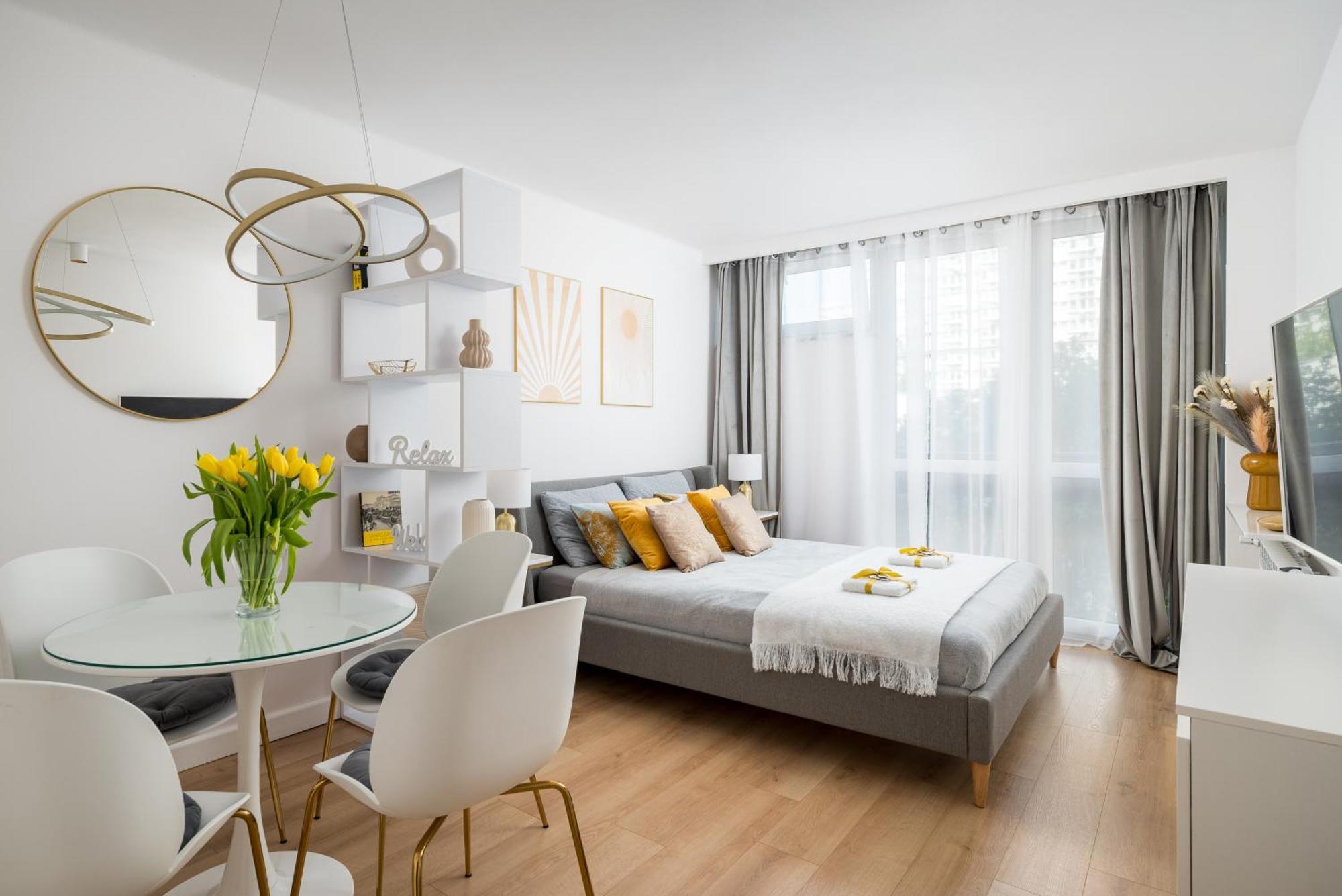 Gold Premium Central Suite 950 M To Central Station Parking 바르샤바 외부 사진