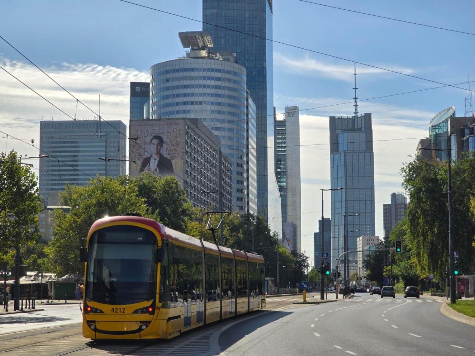 Gold Premium Central Suite 950 M To Central Station Parking 바르샤바 외부 사진